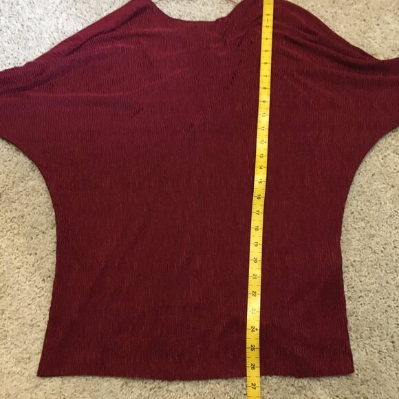 NWT Topshop Burgundy Doleman Sleeve Open Back Twist Crepe Top - Picture 13 of 15